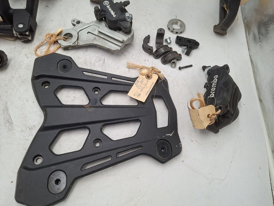 Ktm super adventure 1290 stopka centralna podnóżki set abs zacisk