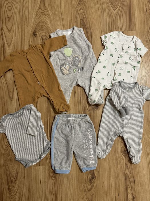 Zestaw ubranek dla noworodka chłopca 56