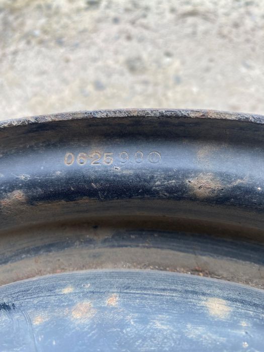 Продам колесные диски  J15*6JJ DOT