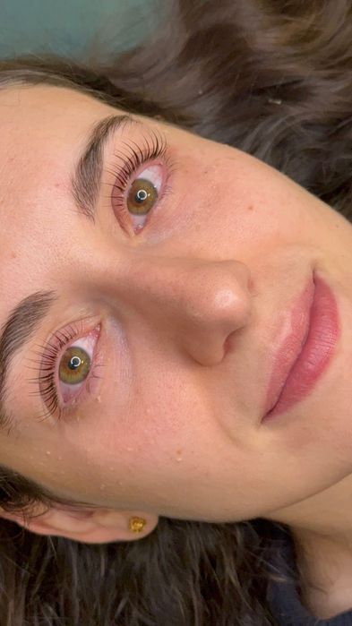 Modelos lash Lifting