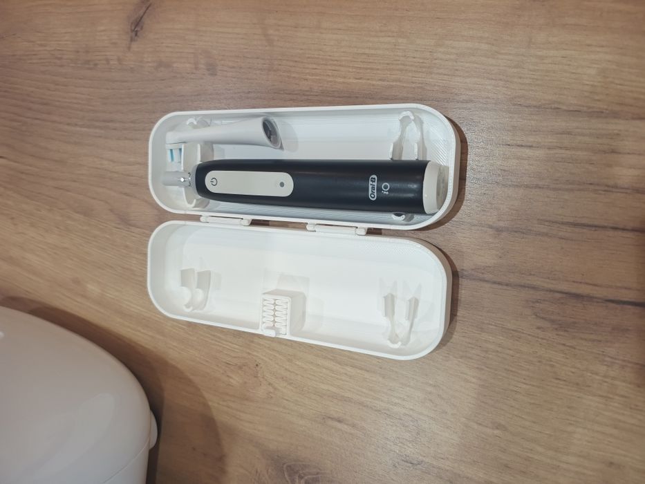 Osłona etui szczoteczki Oral-B iO