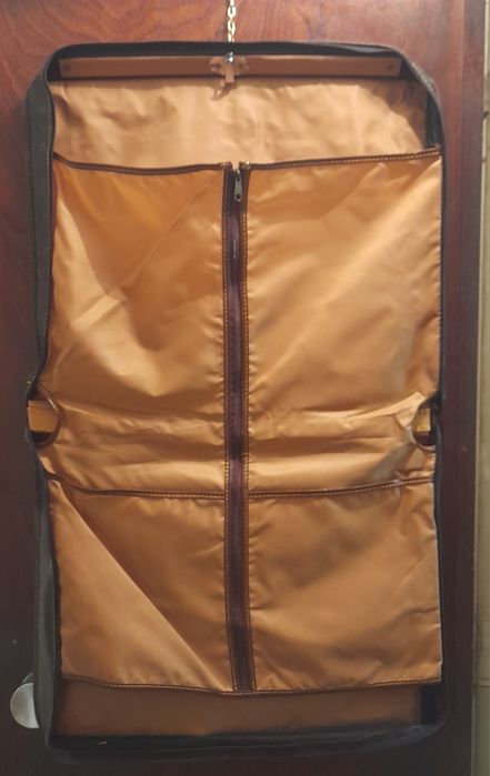 Porta fatos com cabide