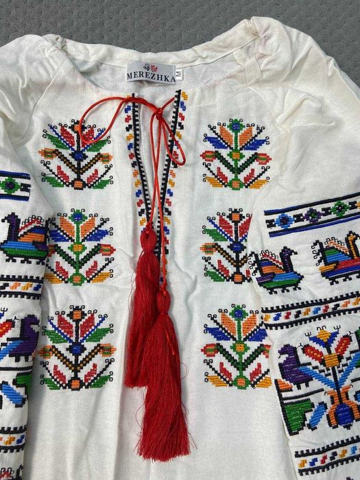 Жіноча вишиванка «Подільська» – натуральна тканина,  розмір M"