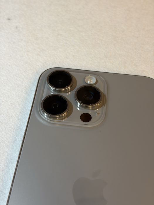 iPhone 15 Pro Max - stan idealny!