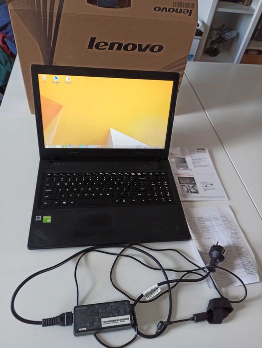laptop notebook Lenovo 15,6" LED Windows 8,1 Intel Core 4 GB zasilacz
