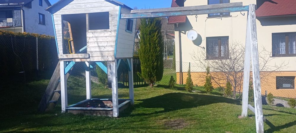 Domek dla dzieci Huśtawka Zjeżdżalnia