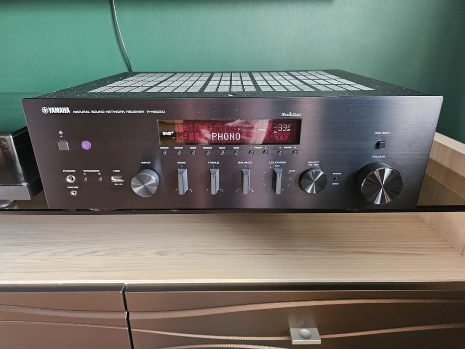 Dali oberon 7 Yamaha rn 803d Rel t5x gramofon pro ject primary e
