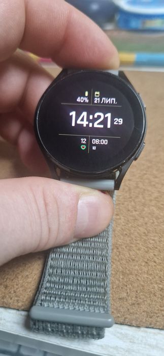 Смарт-годинник samsung  galaxy watch 4 lte