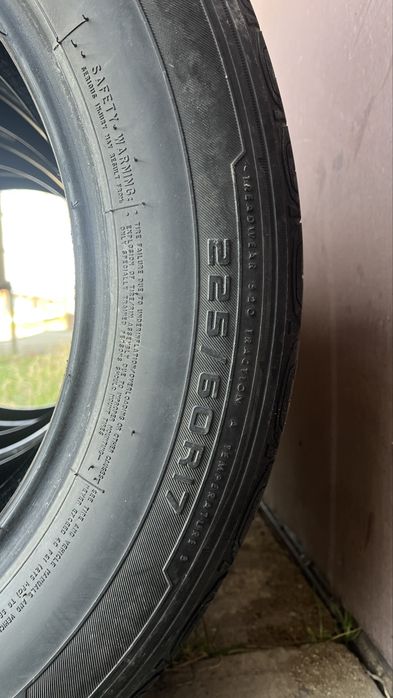 Продам шини firestone 225 60 R17