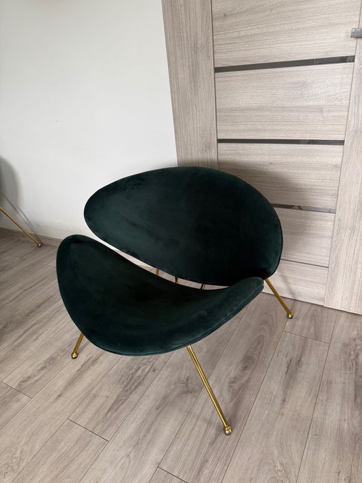 Zestaw 4 foteli + elegancki stolik