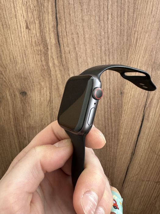 Apple Watch 4 40mm wifi+gps