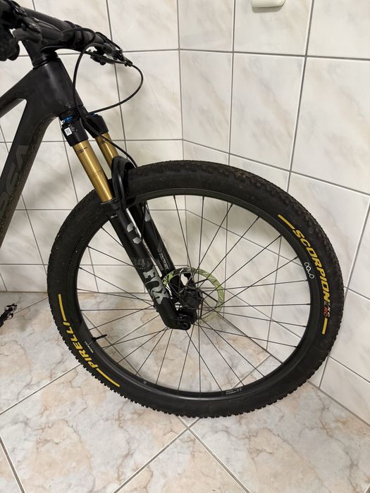 Orbea OIZ PRO axs full power meter