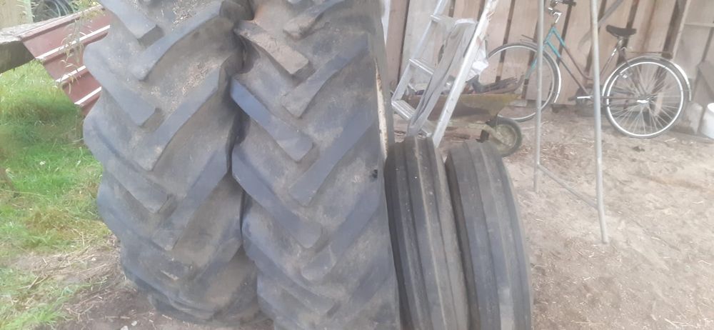 Silnik D239 perkins od kombajnu