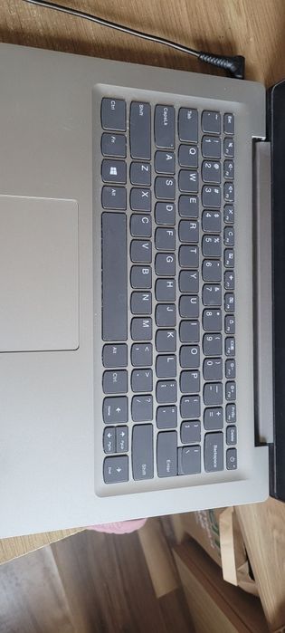 Sprzedam Laptop lenovo