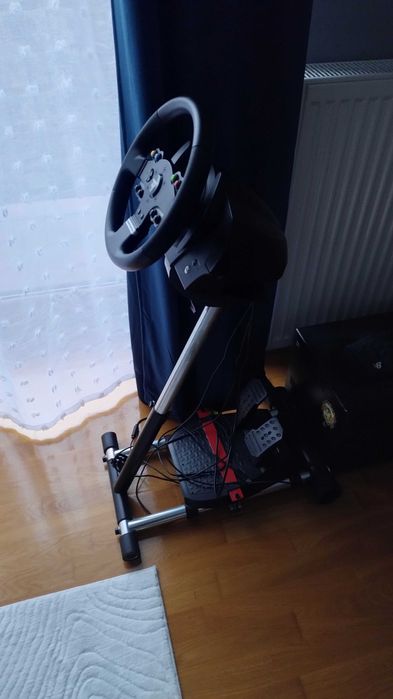 Kierownica thrumaster tmx + stojak