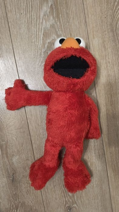 іграшка Елмо Вулиця Сезам  інтерактивний