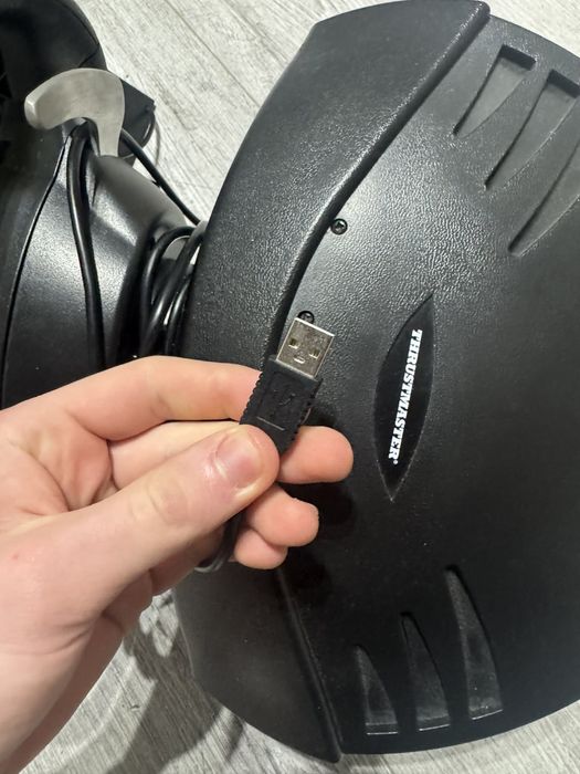 Kierownica thrustmaster t80 ferrari pc ps4 ps5