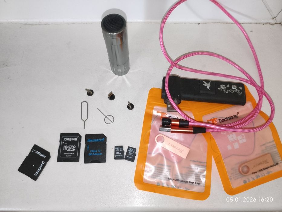 Флешка на 64 гб Троещина