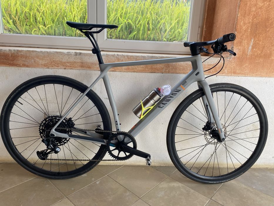 Canyon Roadlite CF 9