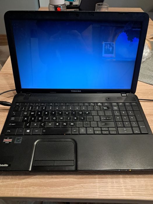 Laptop Toshiba Satellite C855D-S5196 4GB