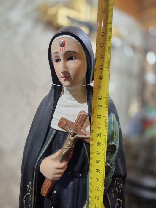 Grande imagem de Santa Rita