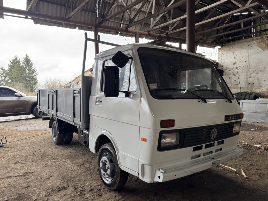 Вантажні перевезення