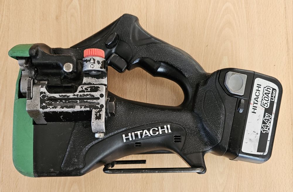 HITACHI CL 14DSL Aku Nożyce do Prętów 14V 2xAku Ładow