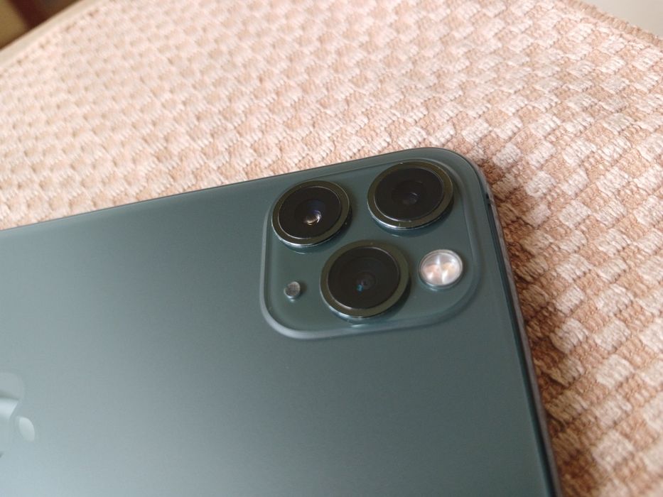 iPhone 11 Pro Max 256GB (Space Gray)
