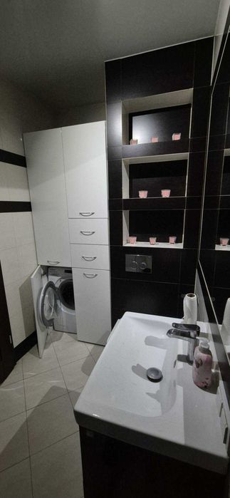 pokój przy CH Promenada 20 m² z dużym balkonem - Widok 4