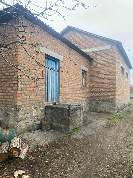 Нежитлова будівля 68.6 м2, 0.02 га, Олексіївка, вул. Кам'янська, 5-А