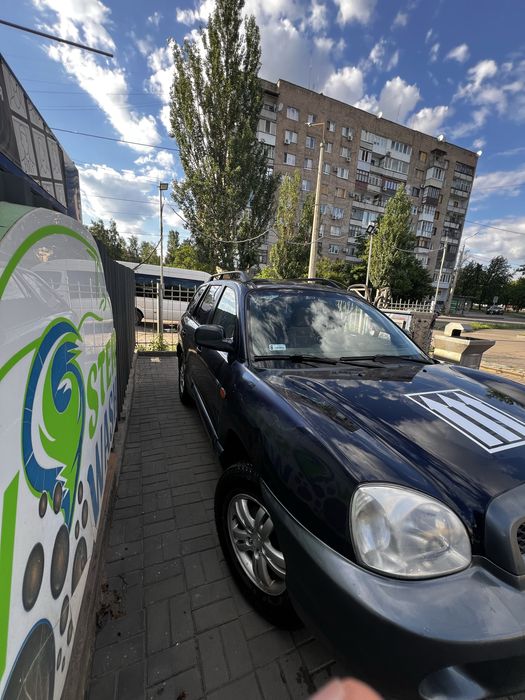 Продам машину для военых