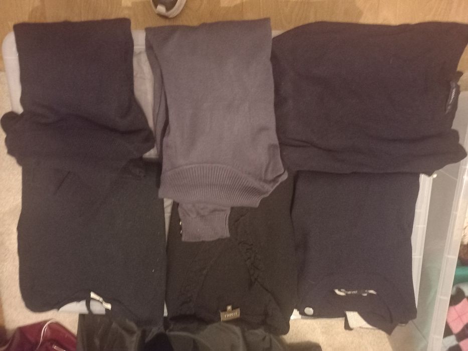 Roupa senhora várias