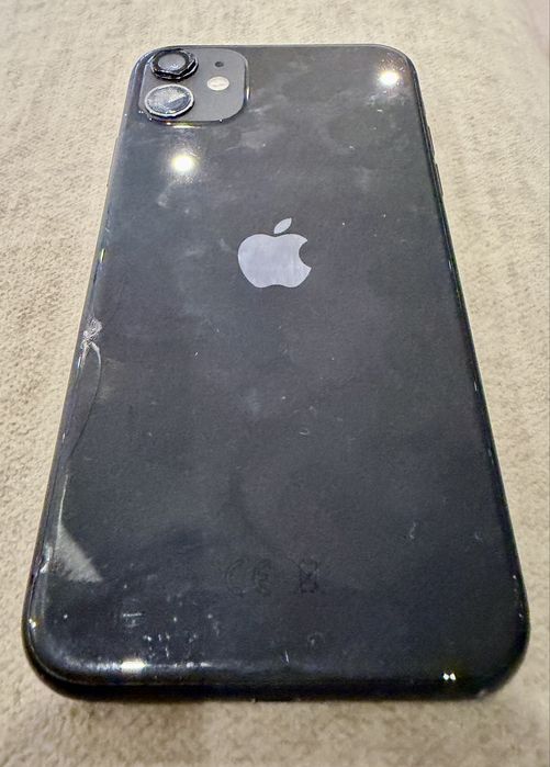 iPhone 11 64Gb bom estado