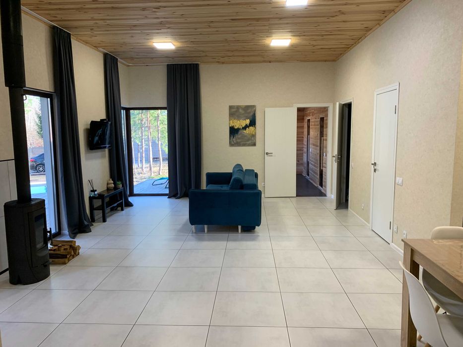 Посуточно. Бассейн. Чан на дровах. Генератор. Сауна. Подобово