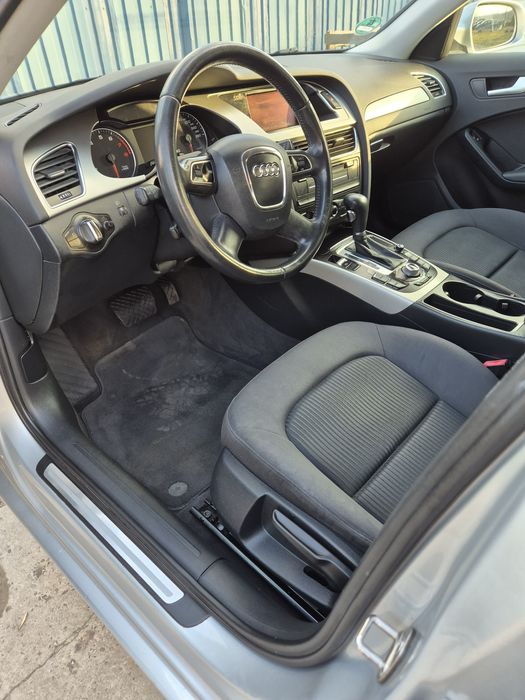 Audi A4B8 1.8 tfsi automat 2009 rok