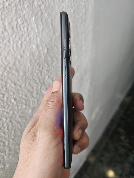 Motorola G85 256/12gb