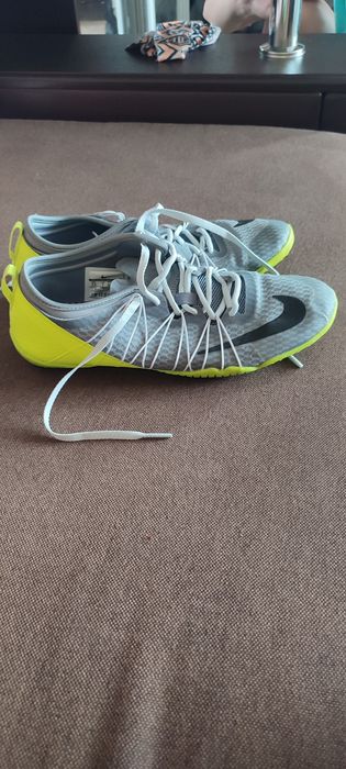 Free 1.0 cross bionic black hot sale