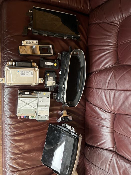 Екран дисплей mmi 4n0919605a audi a8 d5 Б/у Оригінал Розборка A8 D5