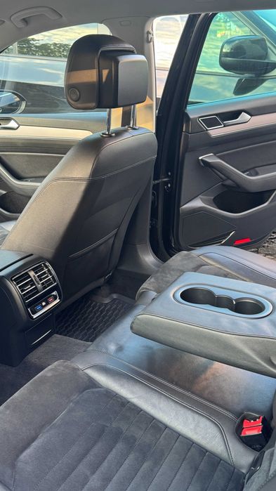 Volkswagen Passat B8 - 2.0 TDI - Automat - Full Wersja - Zadbany