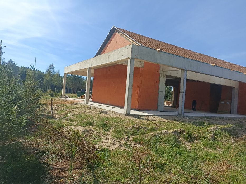 Budowa  domów, usługi budowlane