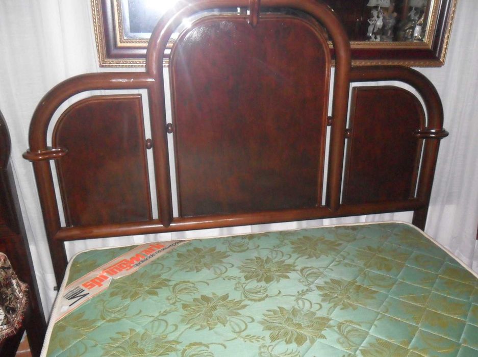 Mobília de quarto casal completa (BAIXA DE PREÇO)