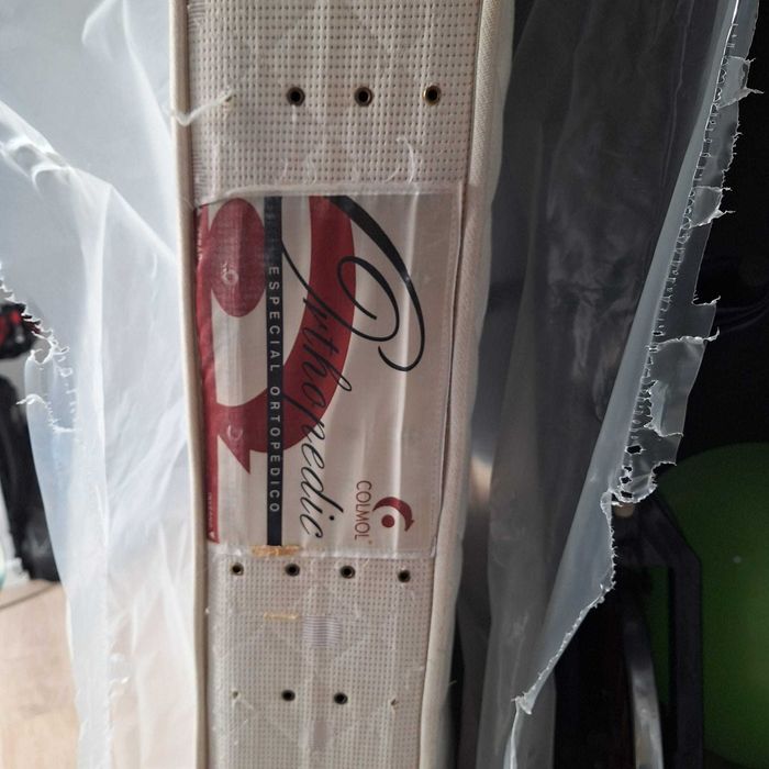 Colchão usado em bom estado - 160x200