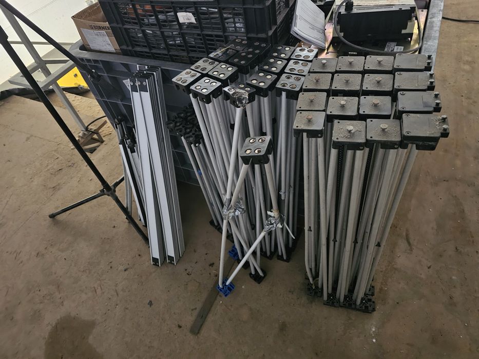 Expositores publicitários