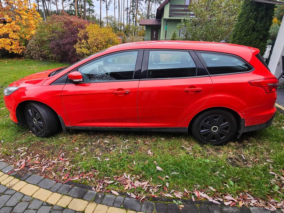 Auto osobowe ford focus