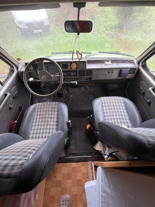 Autocaravana Peugeot J5 Burstner