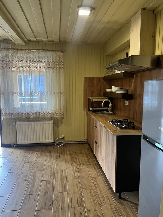 Відпочинок у садибі в Буковелі,довгострокова оренда