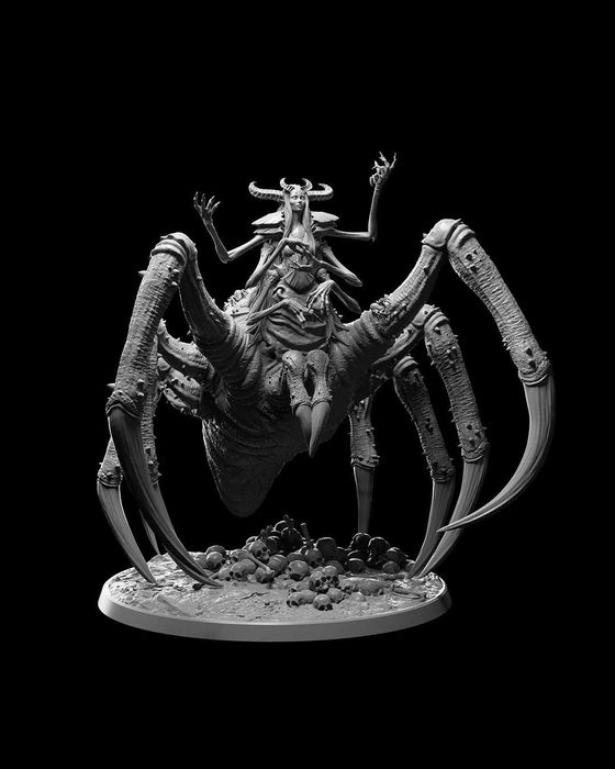 Lolth Pajęcza Królowa Figurka 32mm 14K zgodna z DnD RPG