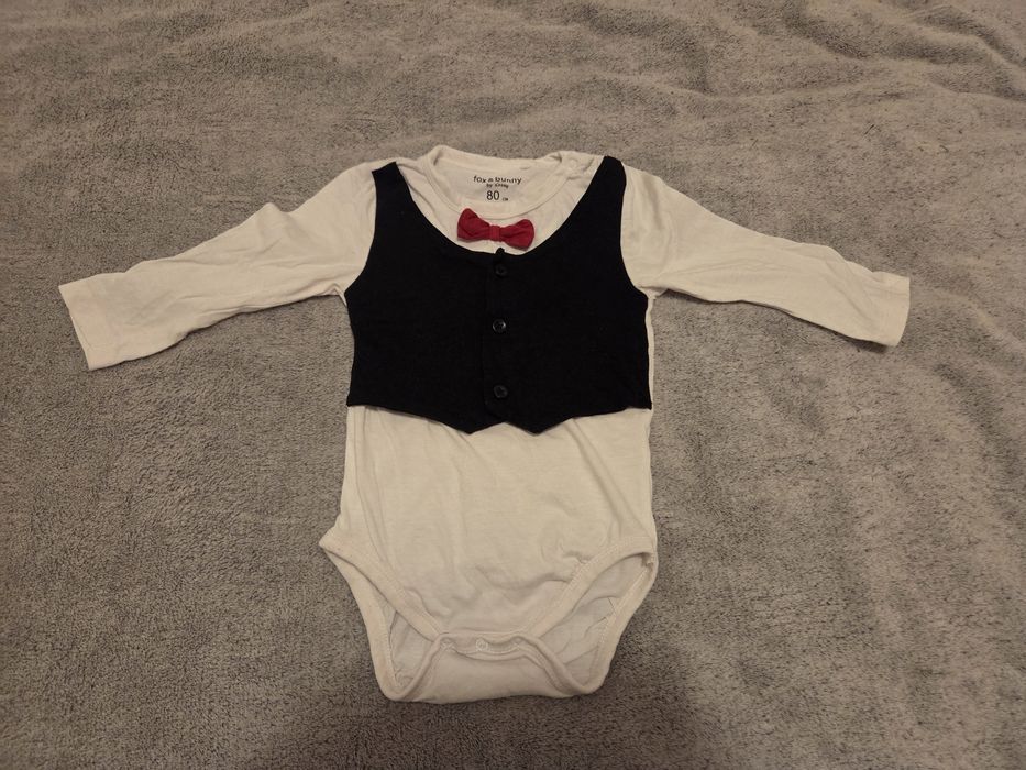 1 szy koszulobody z kamizelką rozm. 80
