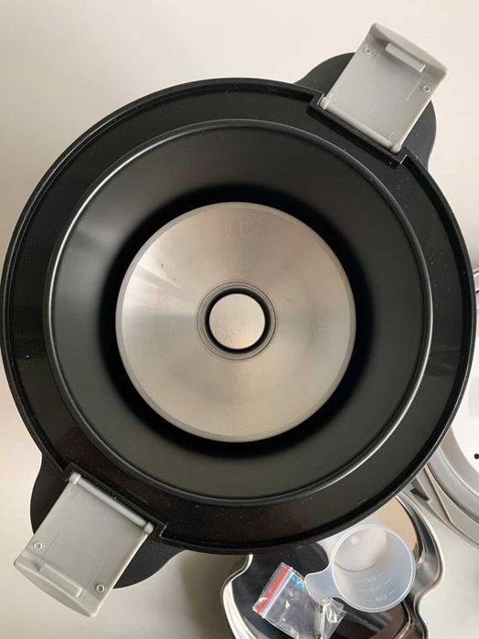 Multicooker samochodowy 24V DC ROADCHEF 2L