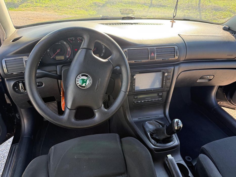 Skoda Superb 1.9 130cv